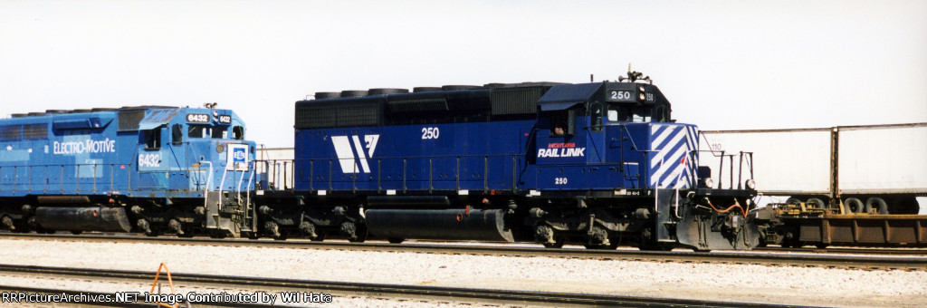 Montana Rail Link SD40-2 250